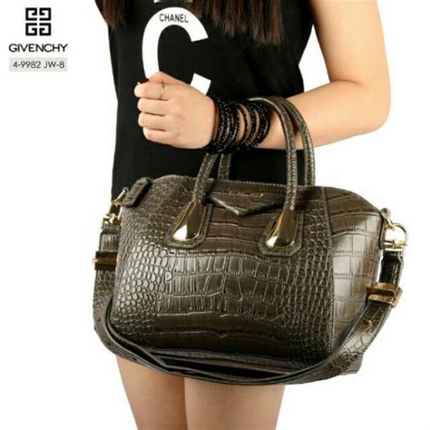 tas givenchy antigona croco